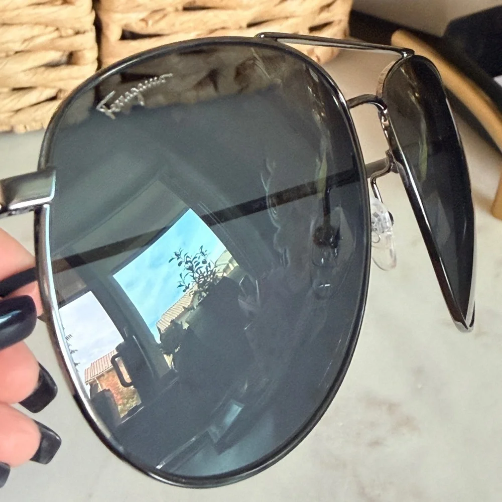 Salvatore Ferragamo SF157S Sunglasses 015 Dark Gun Aviator 60-15-140 Excellent - Picture 5 of 10
